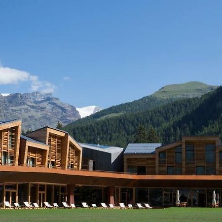 Aethos Monterosa Hotel Champoluc Exterior foto